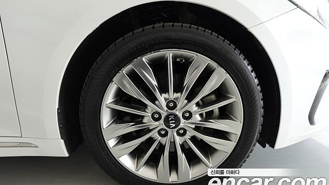 Kia K5 2.0 Intelligent купить на сайте DeffCars