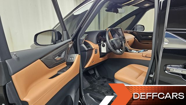 Toyota ALPHARD 2.5 HEV Executive AWD купить на сайте DeffCars
