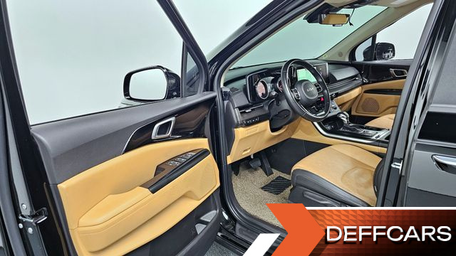 Kia CARNIVAL 9-Seater Prestige купить на сайте DeffCars