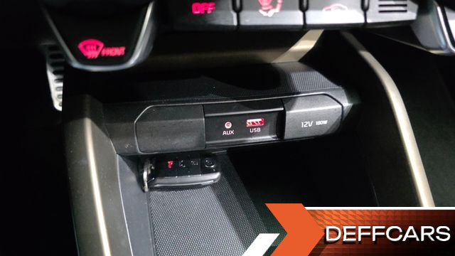 Kia STONIC 1.4 Prestige купить на сайте DeffCars