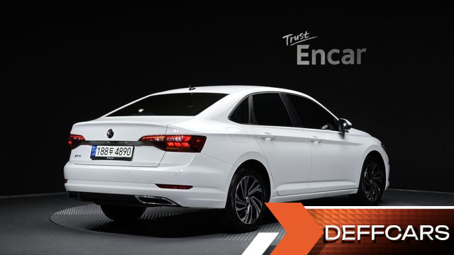 Volkswagen JETTA 1.4 TSI Premium купить на сайте DeffCars