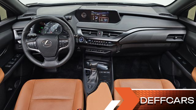 Lexus UX 2.0 2WD купить на сайте DeffCars