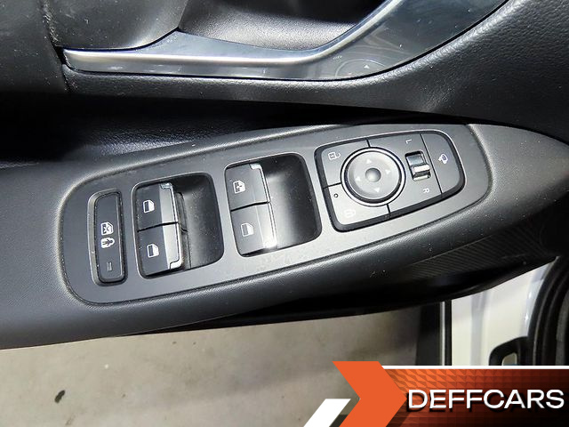 Hyundai SONATA 2.0 Premium Family купить на сайте DeffCars