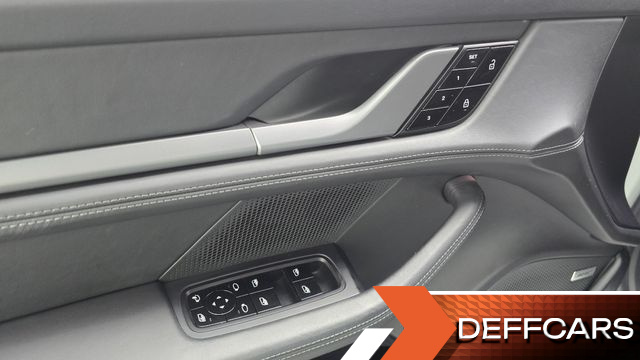 Porsche TAYCAN 4S купить на сайте DeffCars
