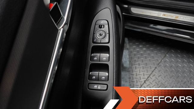 Hyundai GRANDEUR 3.3 Premium купить на сайте DeffCars
