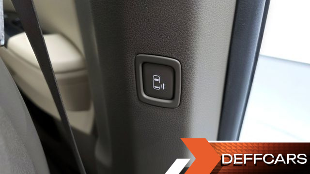 Kia CARNIVAL 9-Seater Prestige купить на сайте DeffCars