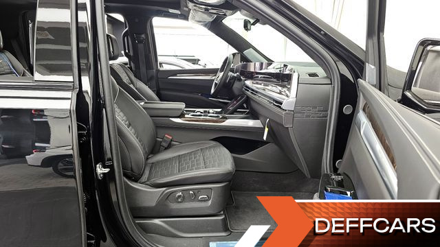 Cadillac ESCALADE 6.2 ESV ESV Sports Platinum купить на сайте DeffCars