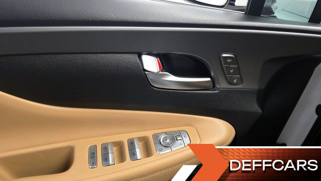 Hyundai SANTAFE Gasoline 2.5T 2WD Calligraphy купить на сайте DeffCars