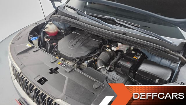 Kia CARNIVAL 9-Seater Noblesse купить на сайте DeffCars