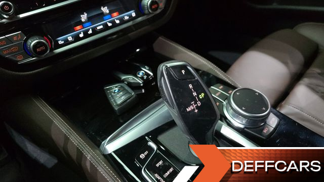 BMW 5-SERIES M550i xDrive купить на сайте DeffCars