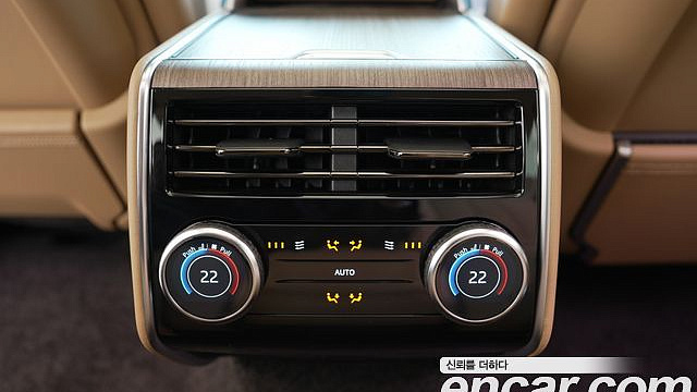 Land Rover RANGE ROVER P530 Autobiography Long Wheel Base купить на сайте DeffCars