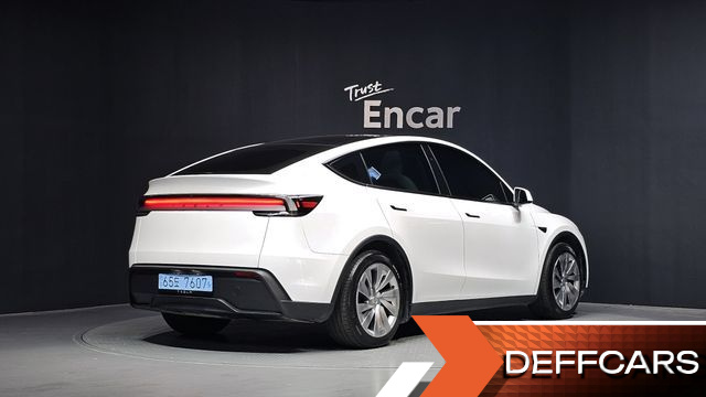 Tesla MODEL Y RWD купить на сайте DeffCars