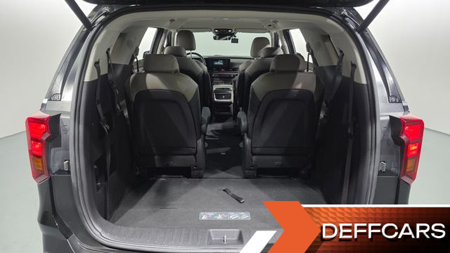 Kia CARNIVAL Diesel 9-Seater Noblesse купить на сайте DeffCars