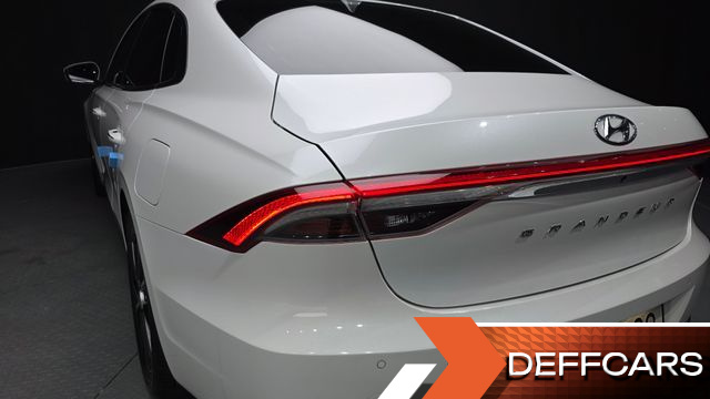 Hyundai GRANDEUR 2.5 Le Blanc купить на сайте DeffCars