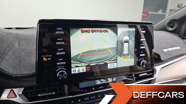 Toyota SIENNA 2.5 Hybrid AWD купить на сайте DeffCars