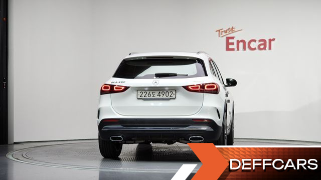 Mercedes GLA-CLASS GLA250 4MATIC купить на сайте DeffCars