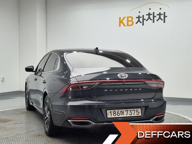 Hyundai GRANDEUR 2.5 Le Blanc купить на сайте DeffCars