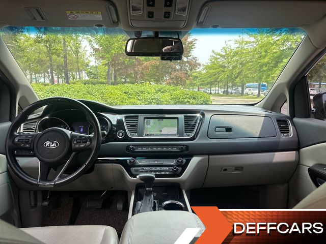 Kia CARNIVAL 9-Seater Prstige купить на сайте DeffCars