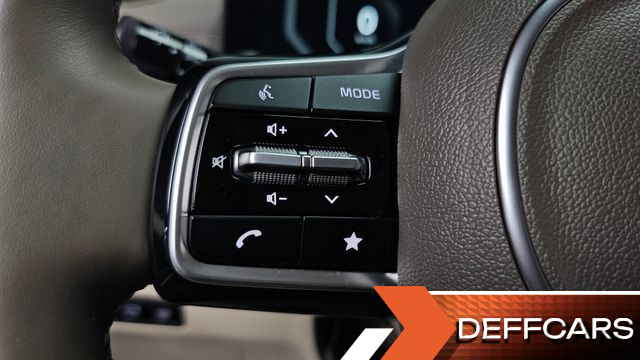 Kia CARNIVAL HEV 4-Seater Hi Limousine Signature купить на сайте DeffCars