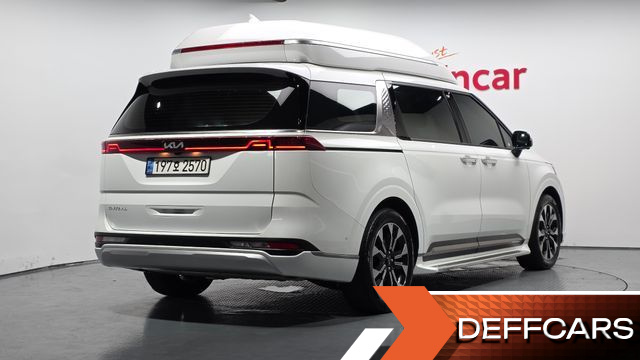 Kia CARNIVAL Gasoline 7-Seater Hi-Limousine Signature купить на сайте DeffCars