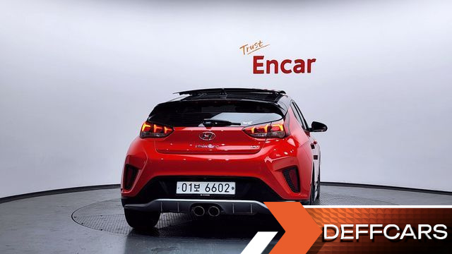 Hyundai VELOSTER 1.6 Turbo Sport Core купить на сайте DeffCars