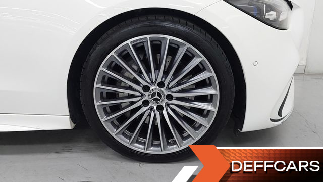 Mercedes C-CLASS C300 4MATIC AMG Line купить на сайте DeffCars