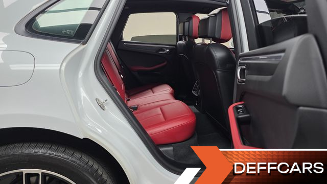 Porsche MACAN 2.0 95B купить на сайте DeffCars