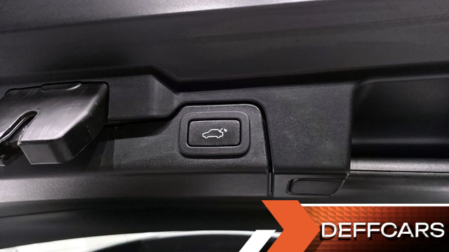 Land Rover RANGE ROVER EVOQUE 2.0 TD4 HSE купить на сайте DeffCars