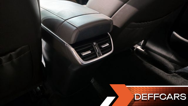 Hyundai GRANDEUR 2.5 Premium Choice купить на сайте DeffCars