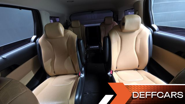 Kia CARNIVAL 9-Seater Noblesse купить на сайте DeffCars