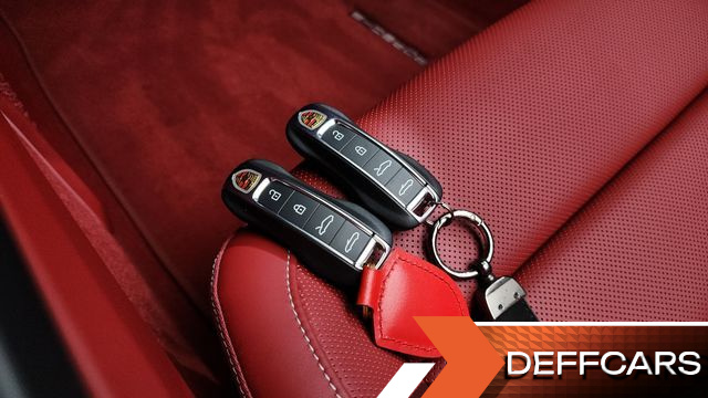 Porsche 911 Carrera GTS Cabriolet купить на сайте DeffCars