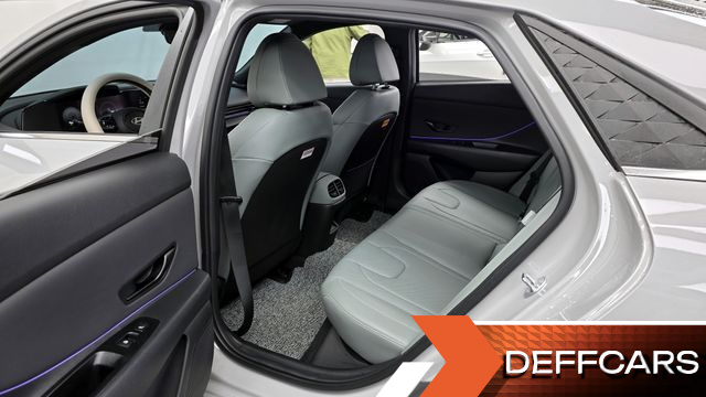 Hyundai AVANTE 1.6 Inspiration купить на сайте DeffCars