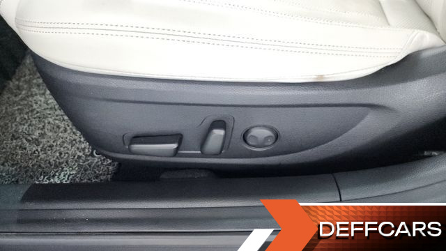 Hyundai GRANDEUR 2.5 Le Blanc купить на сайте DeffCars