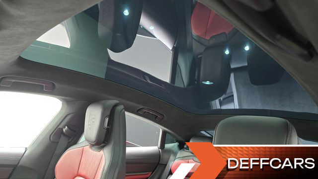 Porsche TAYCAN 4S купить на сайте DeffCars