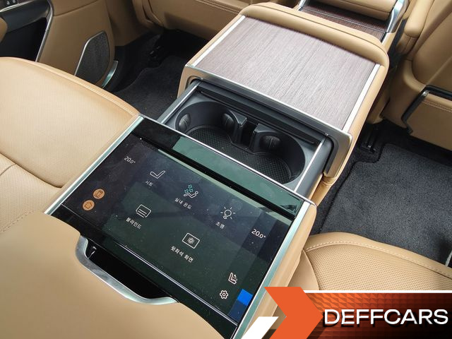 Land Rover RANGE ROVER P530 Autobiography Long Wheel Base купить на сайте DeffCars