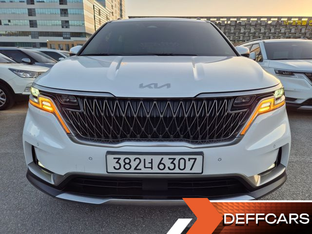 Kia CARNIVAL 9-Seater Noblesse купить на сайте DeffCars