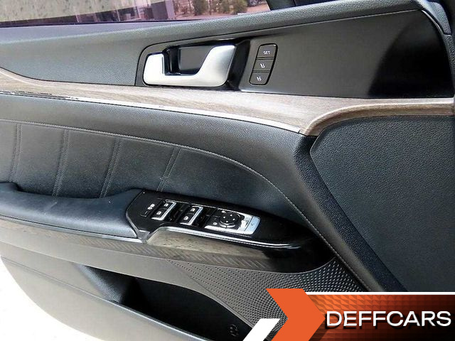 Kia K5 2.0 Signature купить на сайте DeffCars