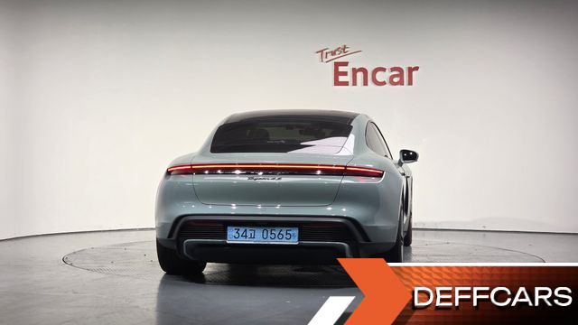 Porsche TAYCAN 4S купить на сайте DeffCars