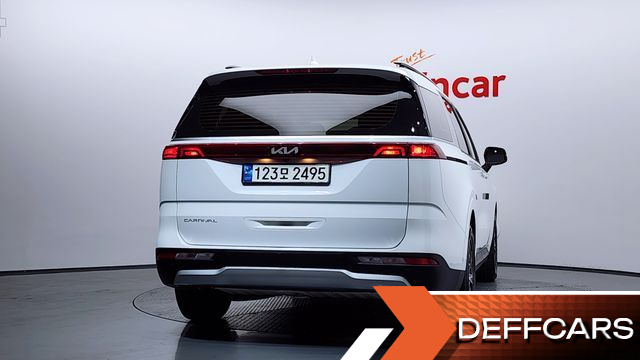 Kia CARNIVAL 9-Seater Prestige купить на сайте DeffCars