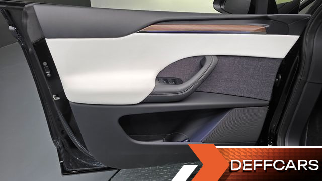 Tesla MODEL X AWD купить на сайте DeffCars