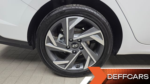 Hyundai AVANTE 1.6 Inspiration купить на сайте DeffCars