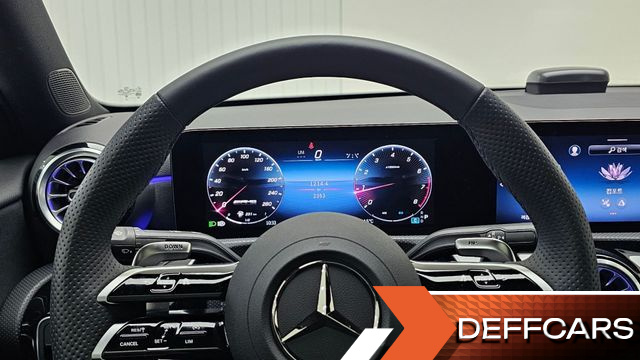 Mercedes A-CLASS AMG A35 4MATIC Sedan купить на сайте DeffCars