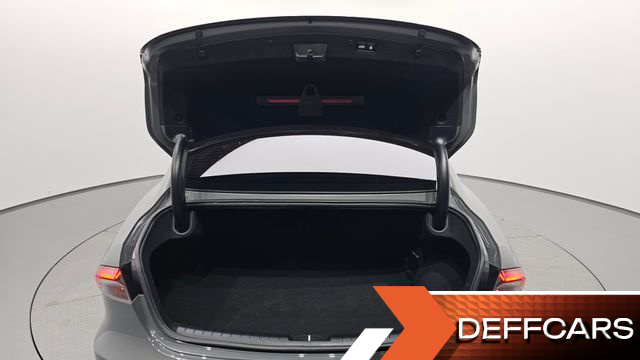 Hyundai GRANDEUR Le Blanc купить на сайте DeffCars
