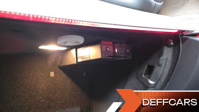 Mercedes E-CLASS E300 4MATIC Exclusive купить на сайте DeffCars