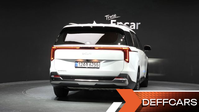 Kia CARNIVAL Gasoline 9-Seater Signature купить на сайте DeffCars