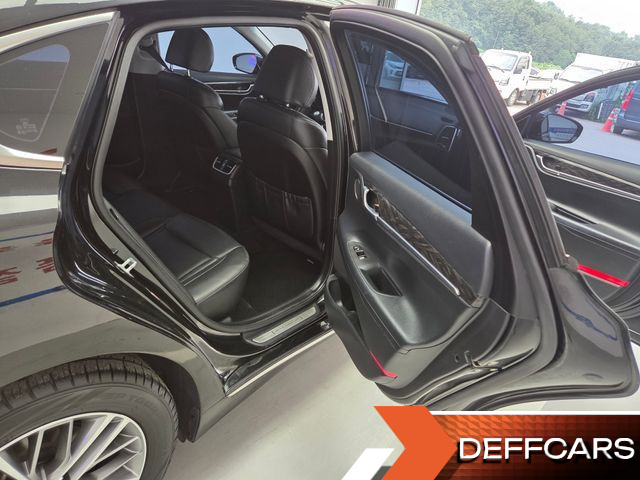 Hyundai GRANDEUR 2.4 Premium купить на сайте DeffCars