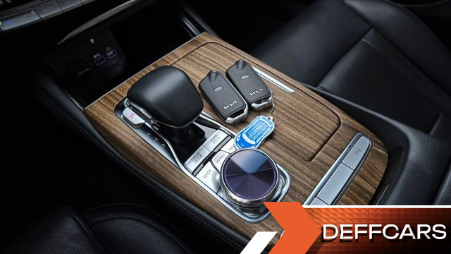Kia K9 3.8 GDI Platinum купить на сайте DeffCars