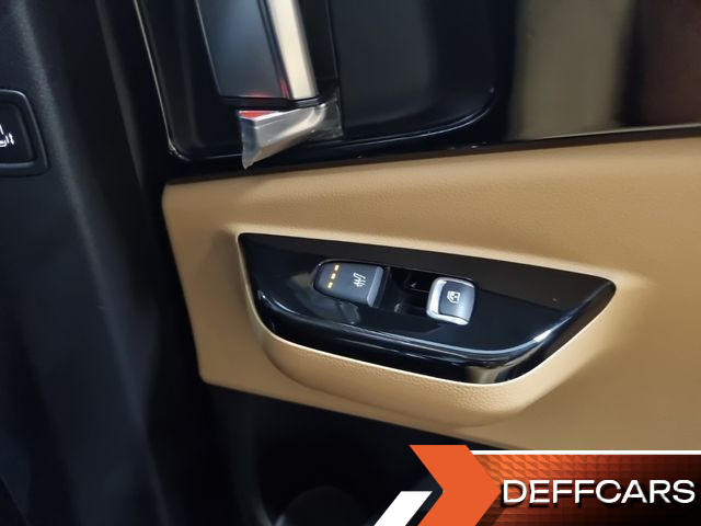 Kia CARNIVAL 9-Seater Noblesse купить на сайте DeffCars