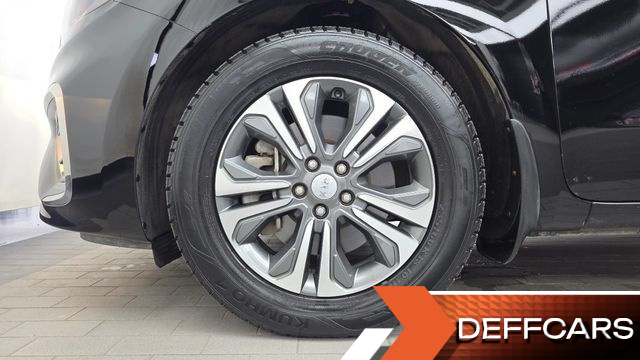 Kia CARNIVAL 9-Seater Luxury купить на сайте DeffCars