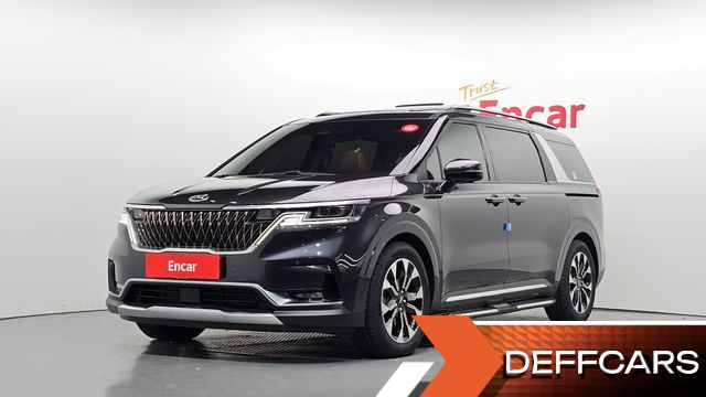 Kia CARNIVAL Gasoline 9-Seater Signature купить на сайте DeffCars